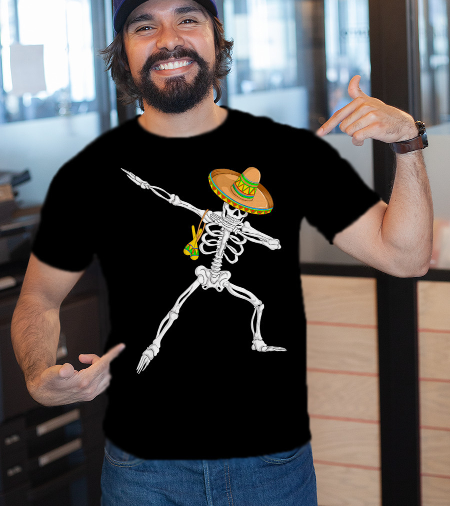 Cinco De Mayo Dabbing Skeleton Sombrero Dance T-Shirt
