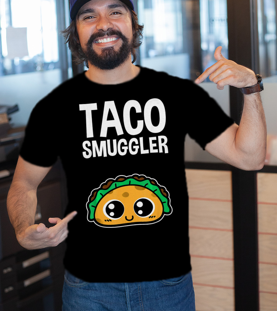 Creative Taco Smuggler Cute Cinco De Mayo Pregnancy Announcement T-Shirt