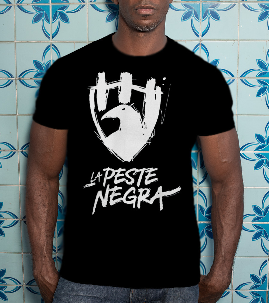 Club De Cuervos La Peste Negra Logo Shield T-Shirt