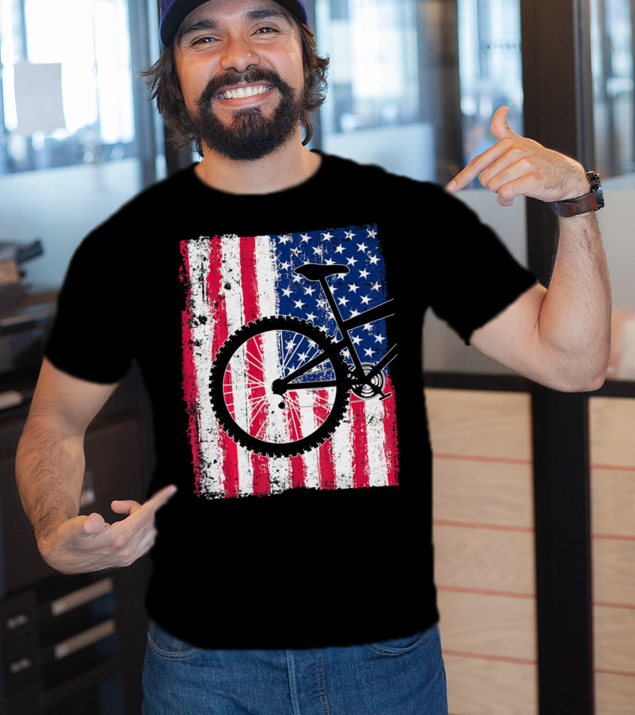 Mountain Bike Cycling American Flag Bicycle USA T-Shirt
