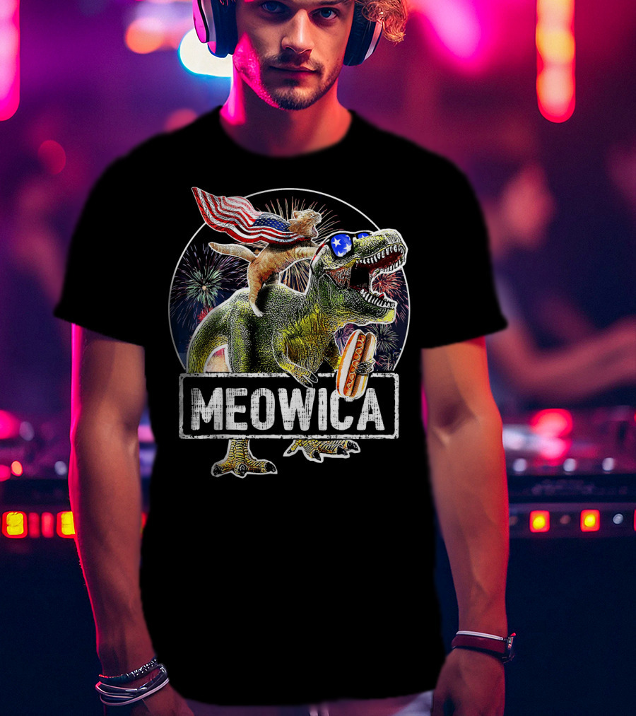 Meowica Cat With American Flag Riding T-Rex Holding Hot Dog T-Shirt