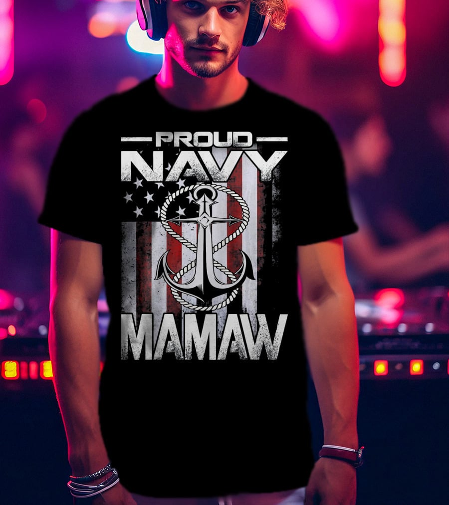Proud Navy Mamaw USA Patriotic Anchor And Flag T-Shirt