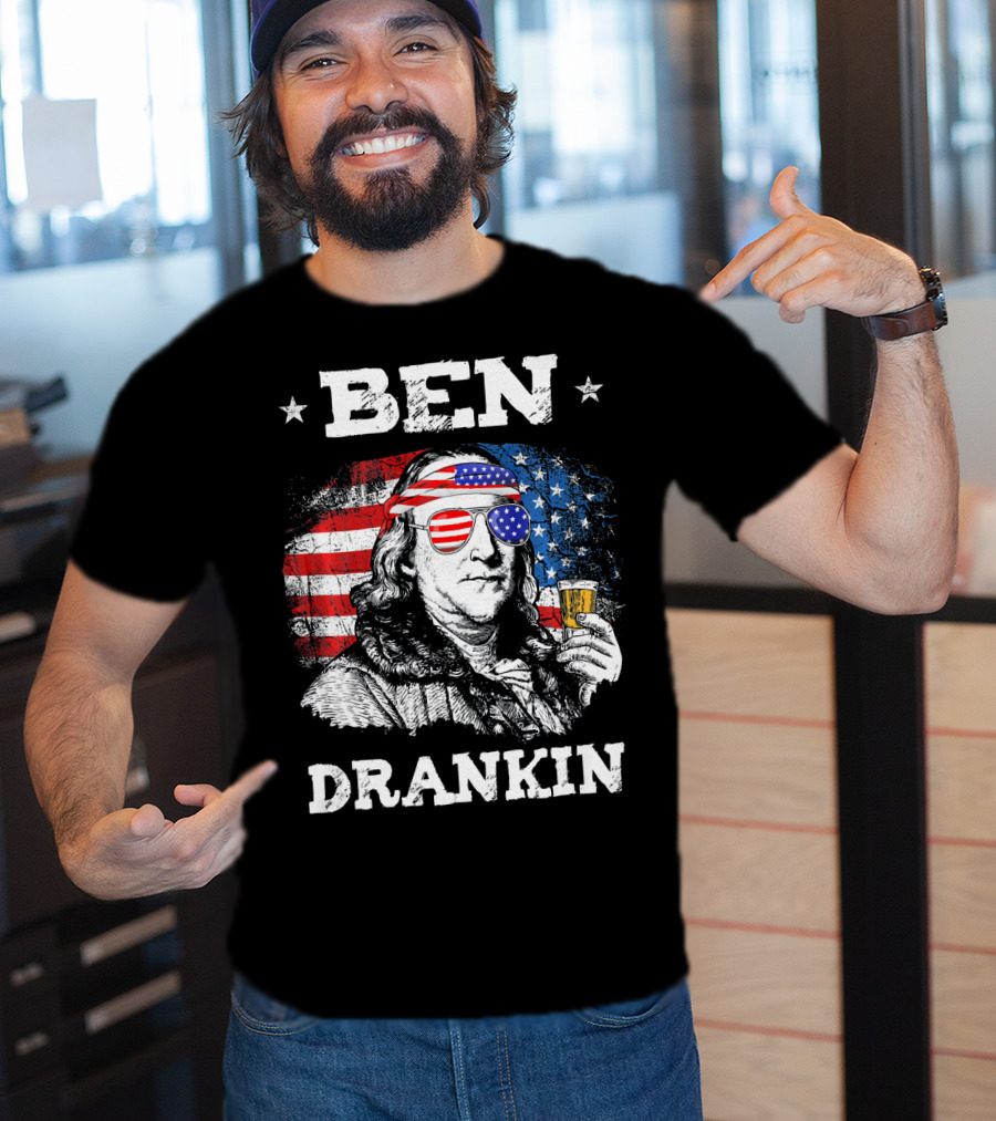 Ben Drankin Benjamin Franklin With American Flag Bandana And Sunglasses T-Shirt