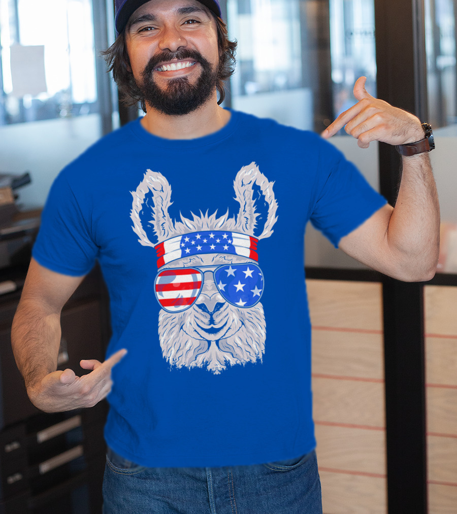 Patriotic Llama With American Flag Sunglasses And Headband For USA Independence Day T-Shirt