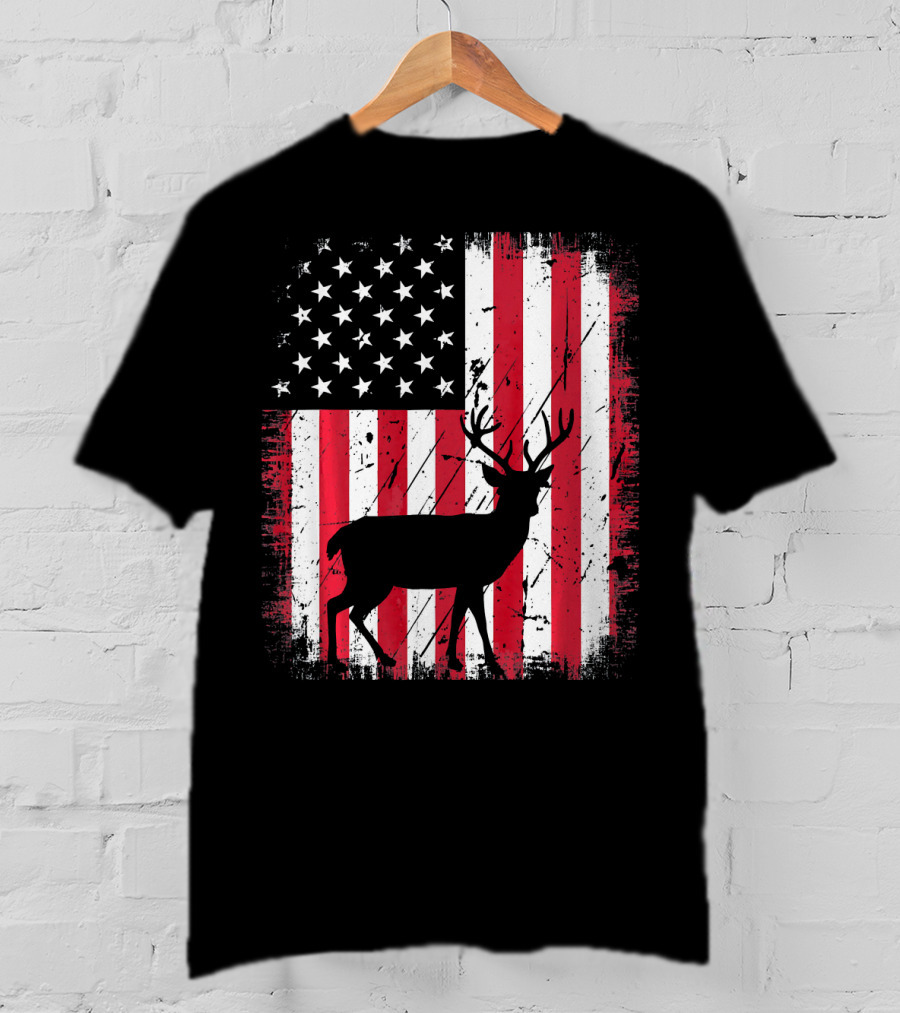 Vintage Deer USA American Flag Fourth Of July T-Shirt