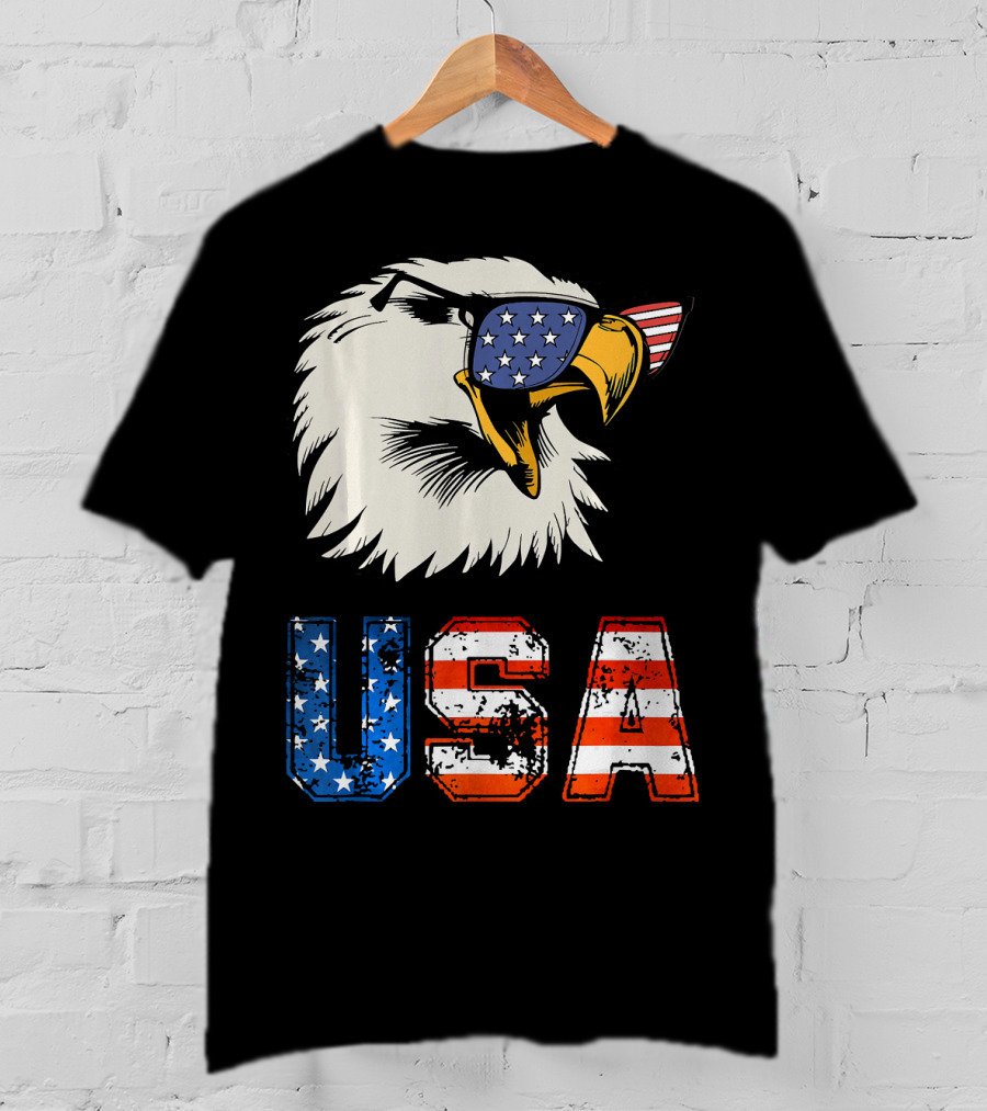 USA Patriotic Eagle American Eagle Flag Sunglasses T-Shirt