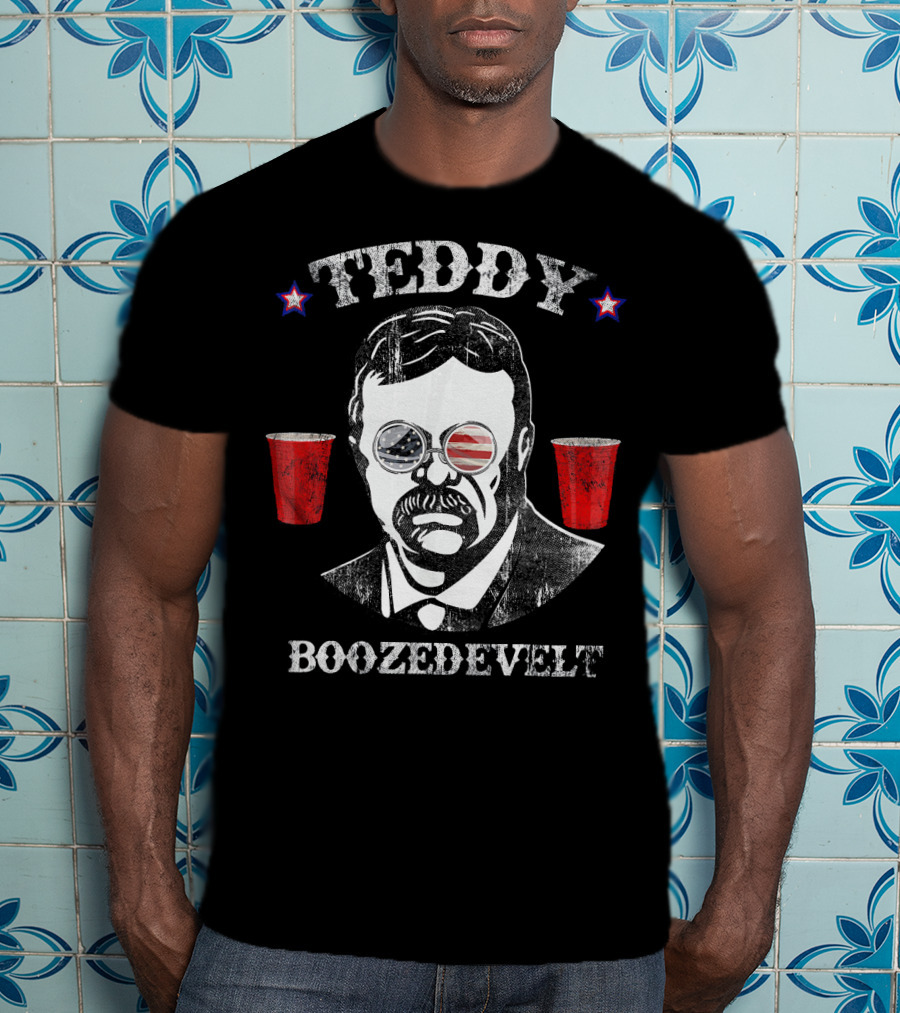 Teddy Boozedevelt Roosevelt US Flag Sunglasses Red Cups Patriotic Stars T-Shirt