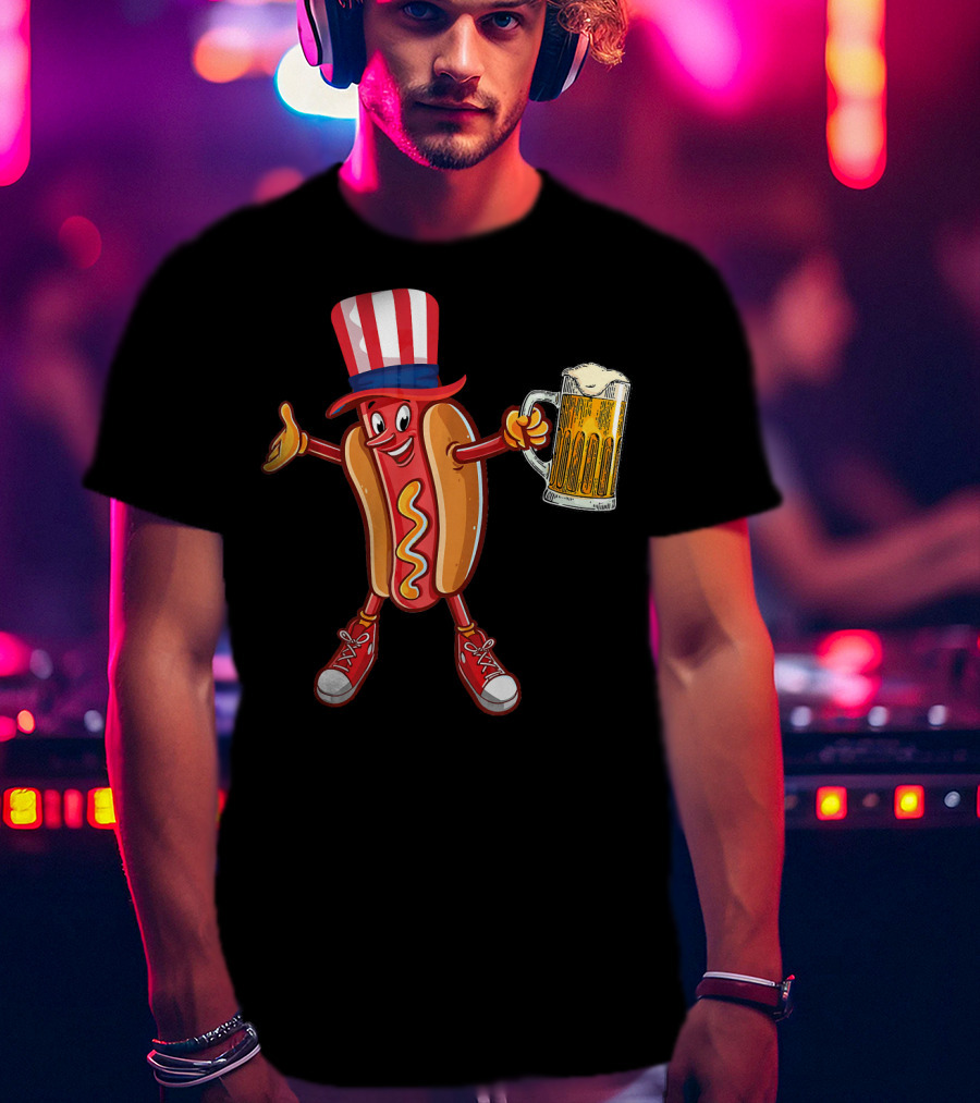 Funny Hot Dog Wearing US Flag Hat Holding Beer Mug T-Shirt