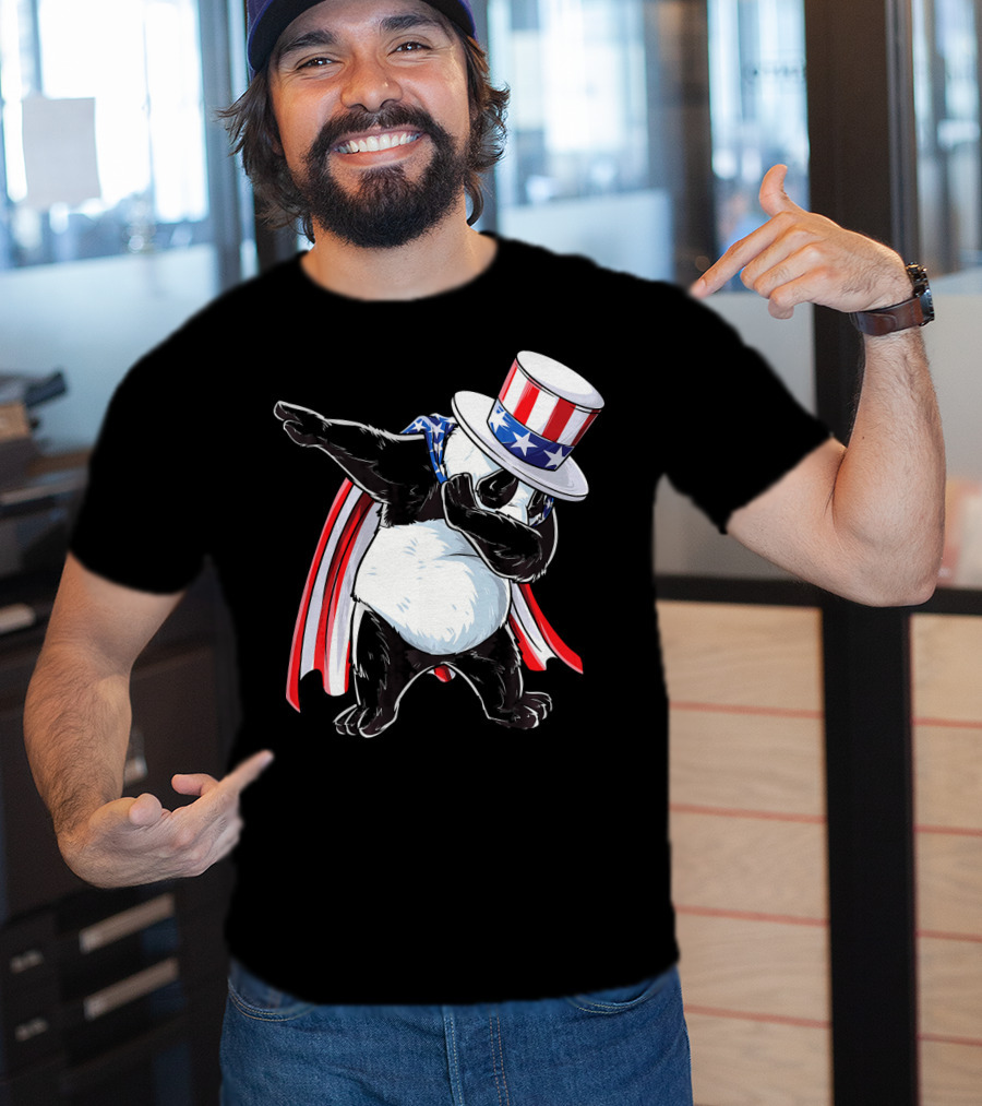 Uncle Sam Panda Dabbing With Stars And Stripes Hat And Cape T-Shirt