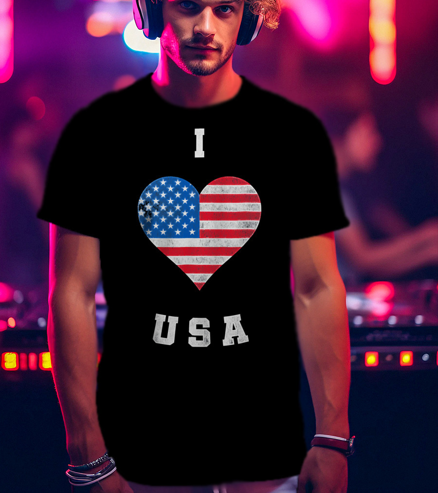 I Heart USA I Love USA America Patriot American Flag Heart T-Shirt