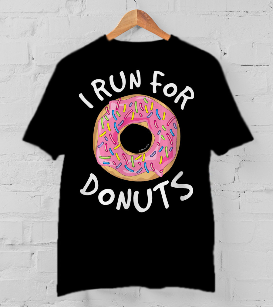 I Run For Donuts Funny Donut Illustration With Sprinkles T-Shirt