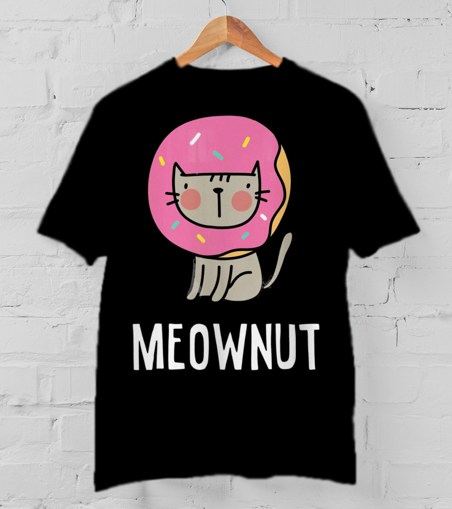 Cute Donut Cat Pun Meownut Funny Meownut T-Shirt