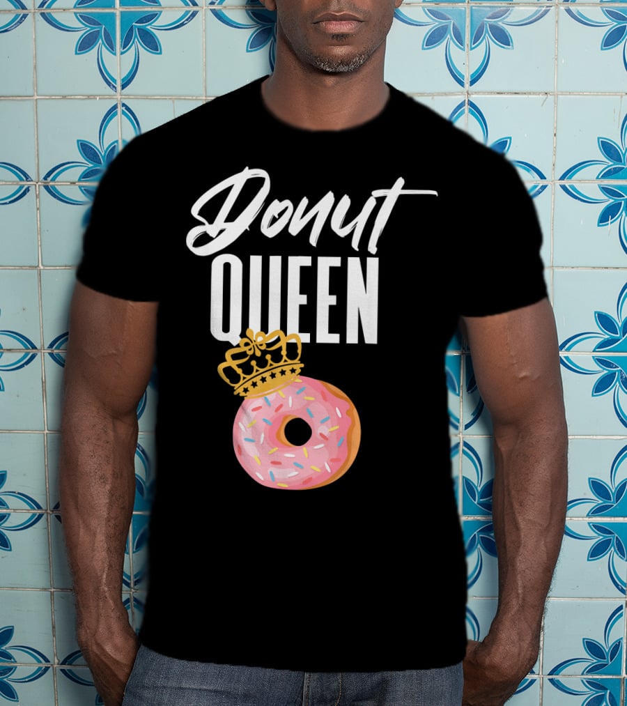 Donut Queen Sprinkled Women And Girls Pink Donut With Crown T-Shirt