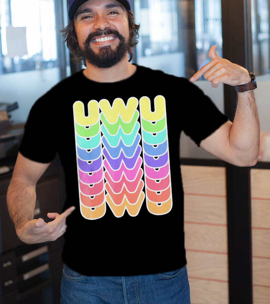 UWU Cute Face Emoji Letter Kawaii Rainbow Keyopt T-Shirt