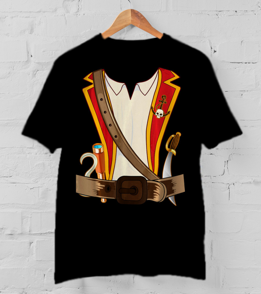 Funny Pirate Halloween Costume With Sword And Telescope T-Shirt