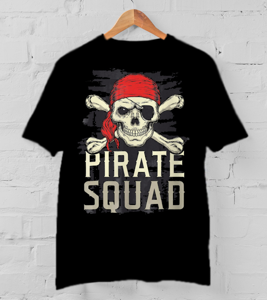 Pirate Squad Skull Crossbones Bandana T-Shirt