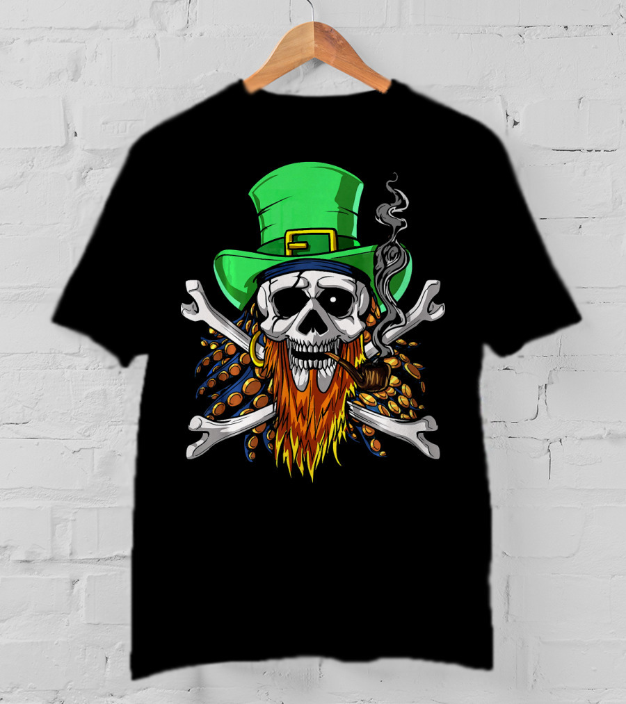 Leprechaun Pirate Skull St Patricks Crossbones Hat Pipe Beads T-Shirt
