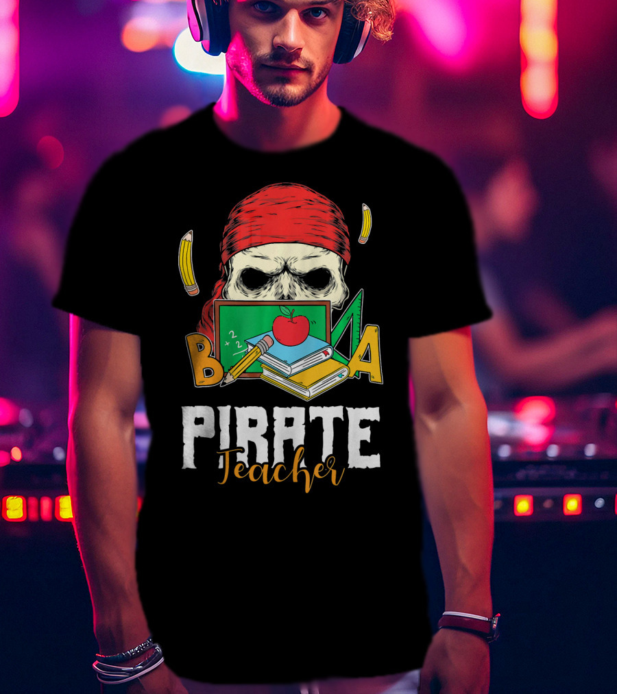 Pirate Teacher Skull Chalkboard Apple Pencils Books Bandana T-Shirt