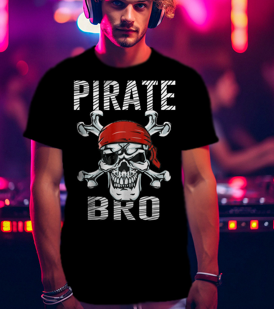 Pirate Bro Skull With Crossbones And Red Bandana T-Shirt