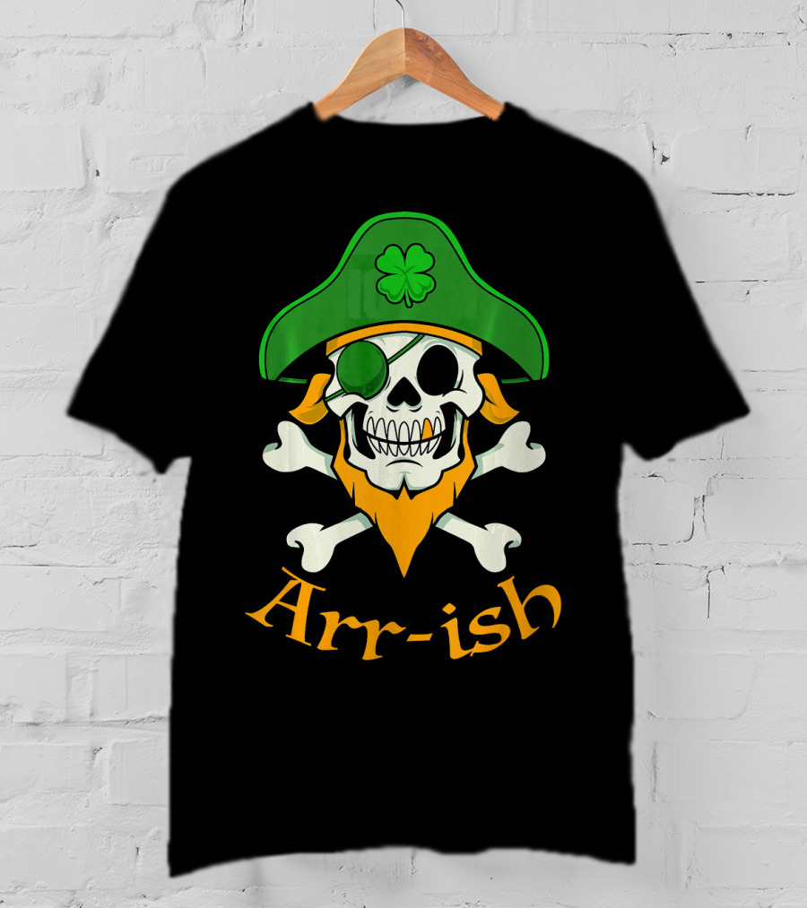 Arr-ish Pirate Skull With Shamrock Hat For St Patrick's Day T-Shirt