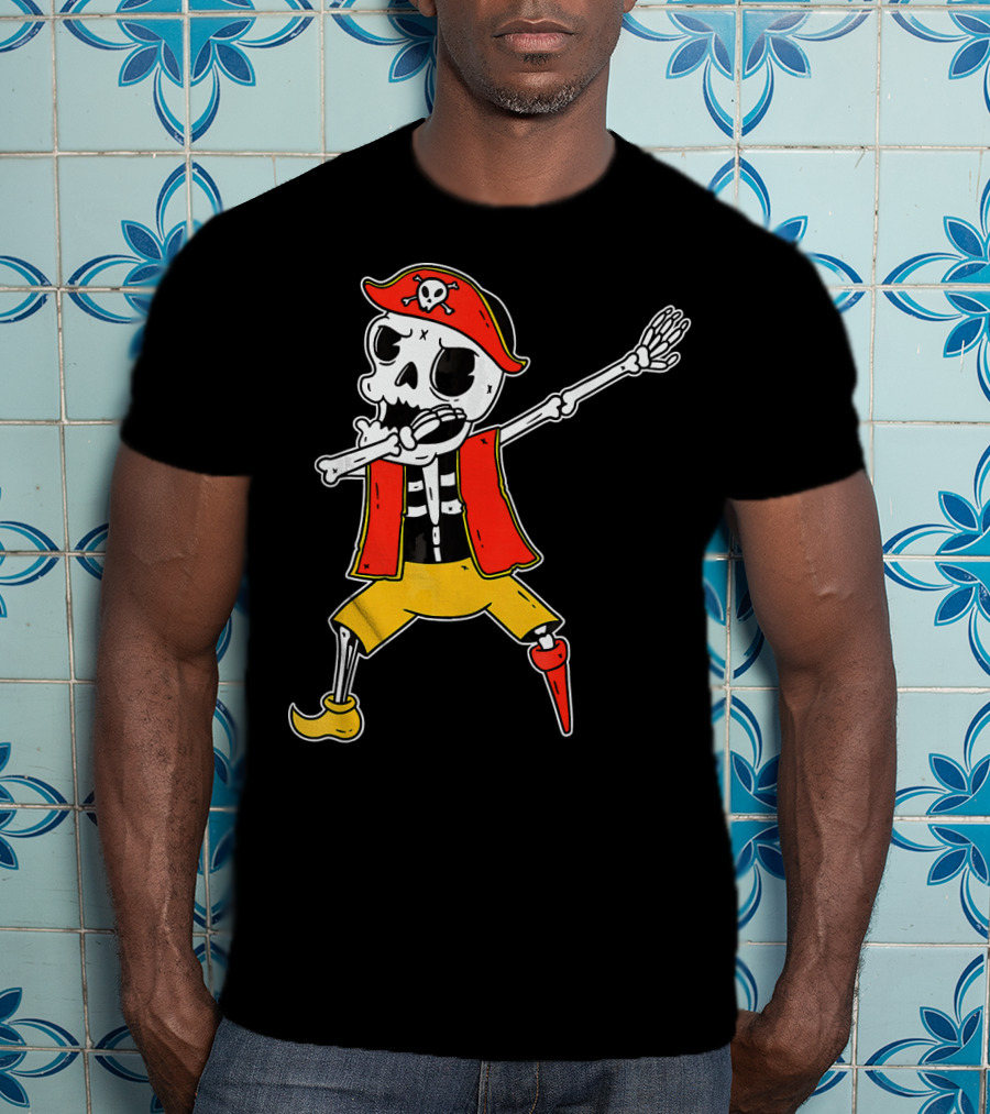 Dabbing Skeleton Pirate Skull And Crossbones Hat T-Shirt