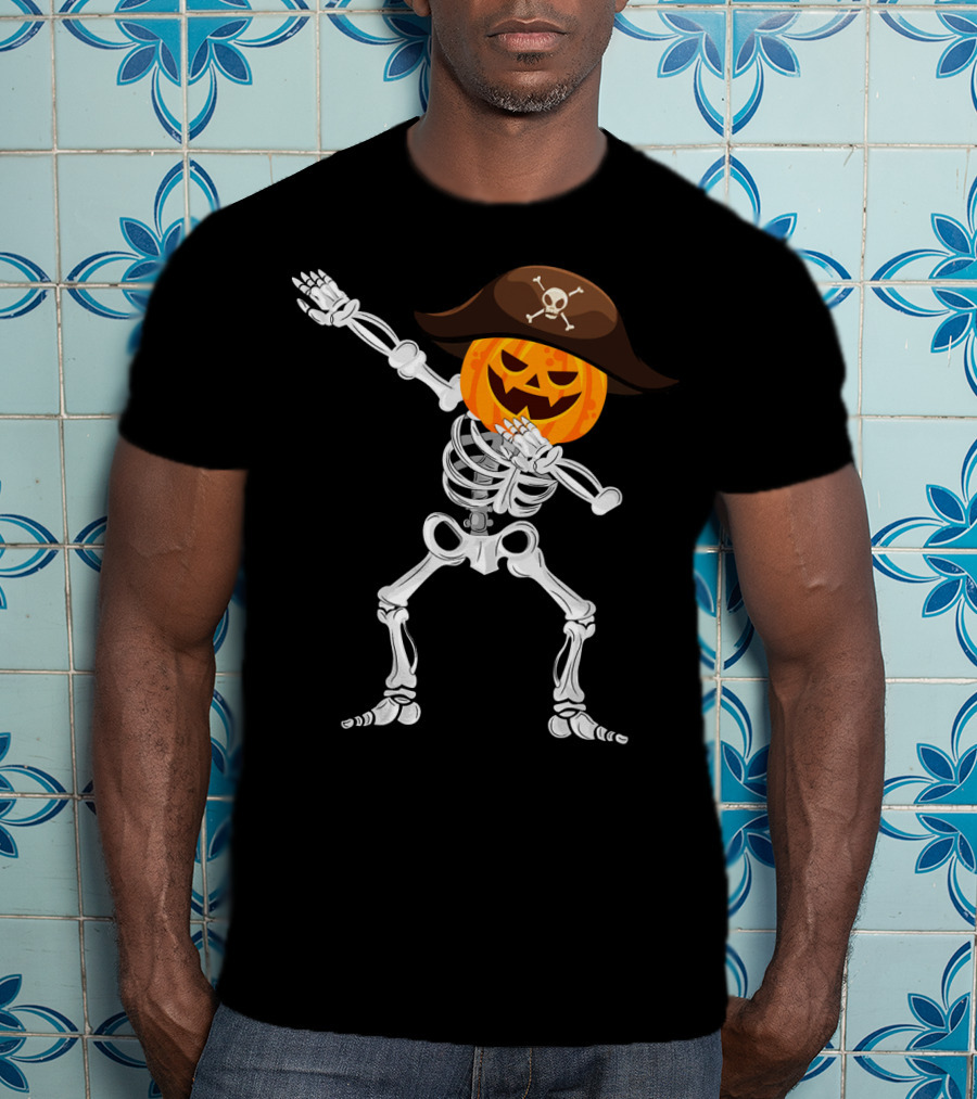 Skeleton Dabbing Pirate Pumpkin Halloween T-Shirt
