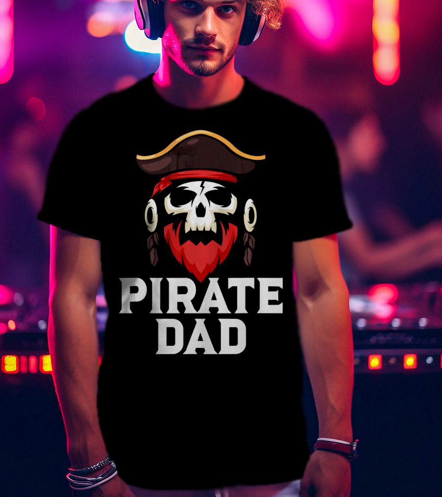Pirate Dad Skull Captain Boating Red Beard Hat T-Shirt