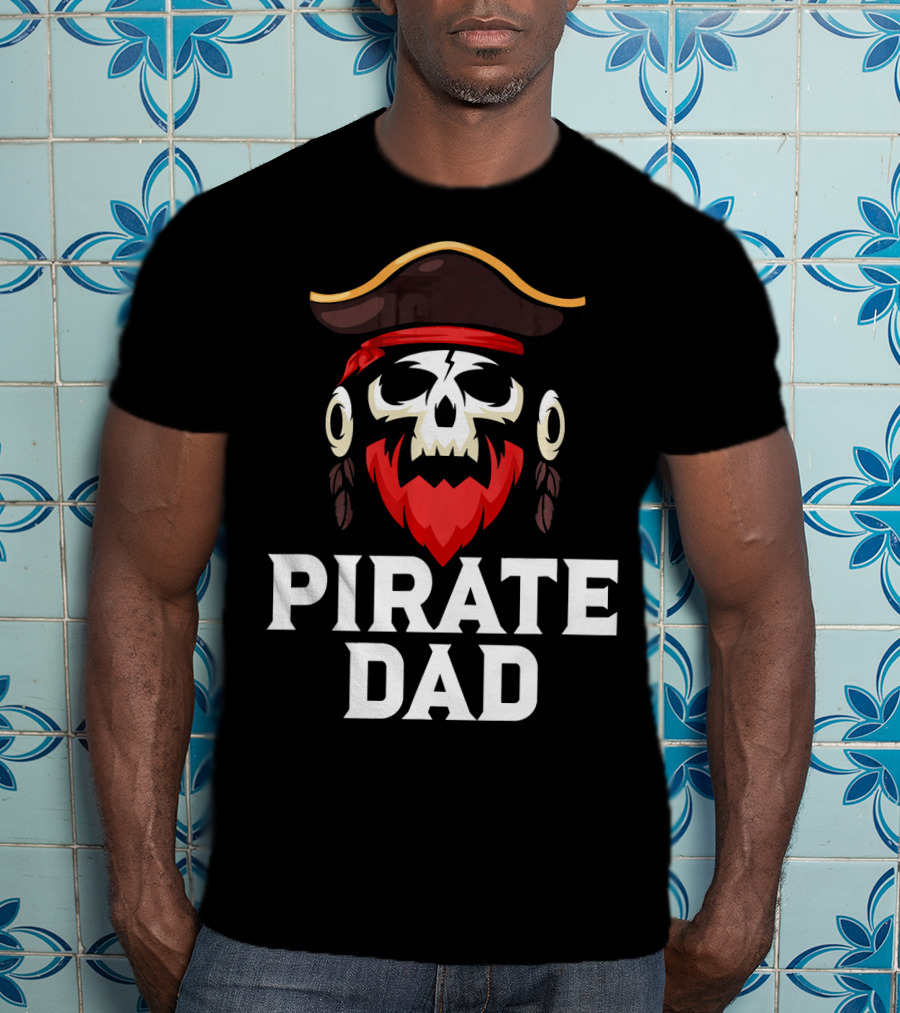 Pirate Dad Skull Captain Boating Red Beard Hat T-Shirt