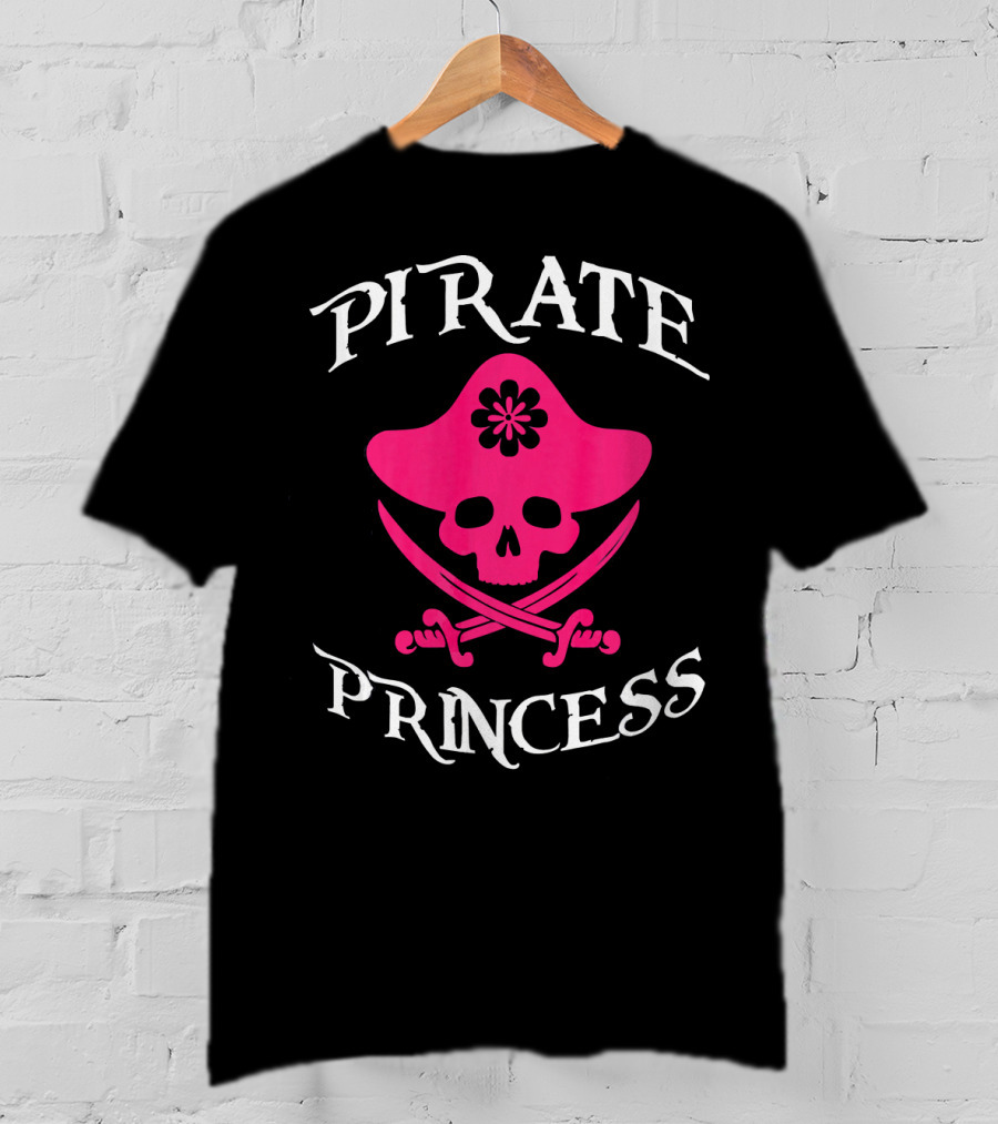 Pirate Princess Pink Skull And Crossed Swords T-Shirt