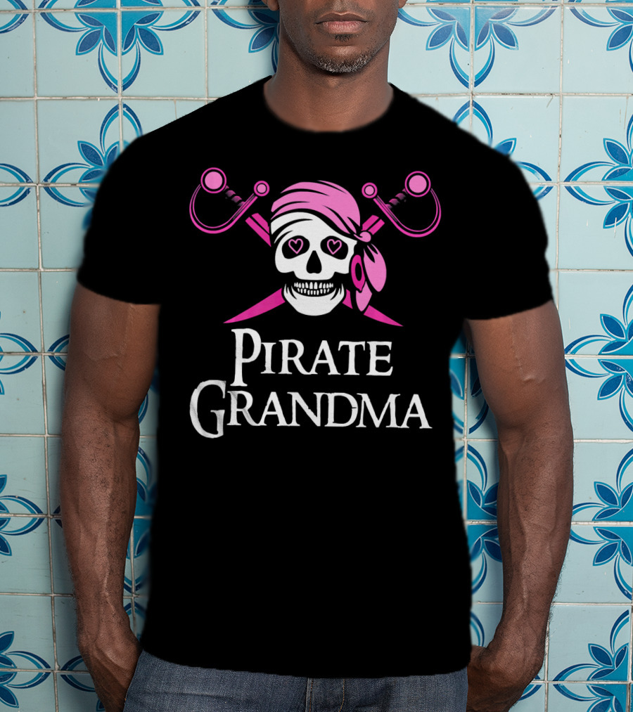 Pirate Grandma Pink Skull And Crossbones T-Shirt