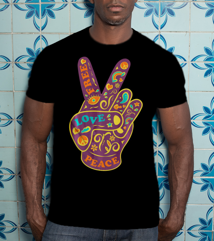 Free Love Peace Bohemian Boho Chic Peace Sign Hand T-Shirt