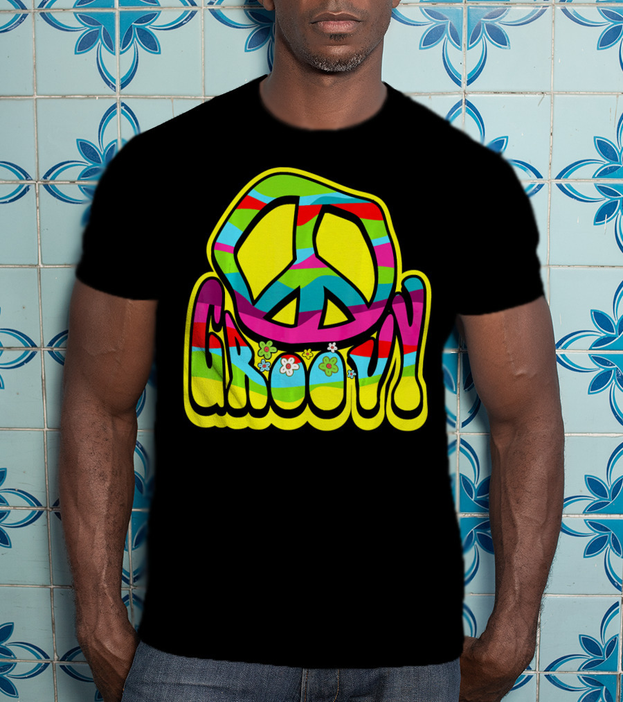 Groovy Colorful Peace Sign 60s 70s Hippie Vibes T-Shirt