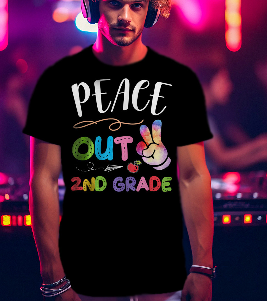 Peace Out 2nd Grade Rainbow Peace Sign Retro School Graduation T-Shirt
