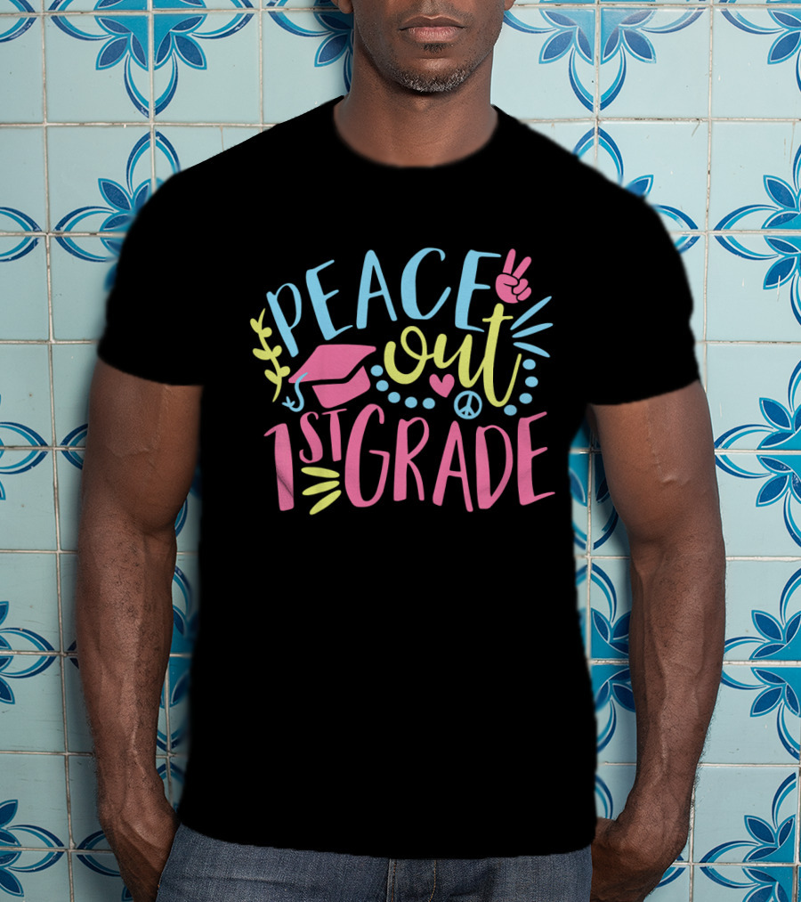 Peace Out 1st Grade Rainbow Heart Peace Sign Graduation T-Shirt