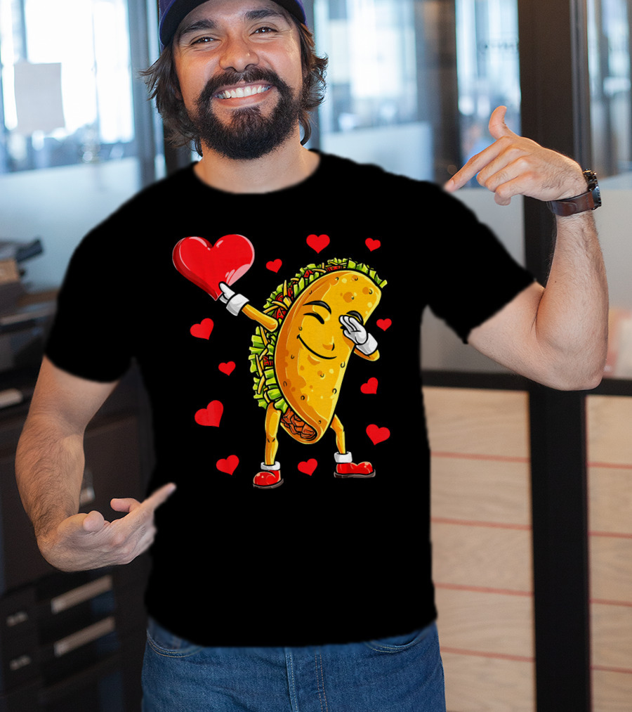 Dabbing Taco With Heart Valentines T-Shirt