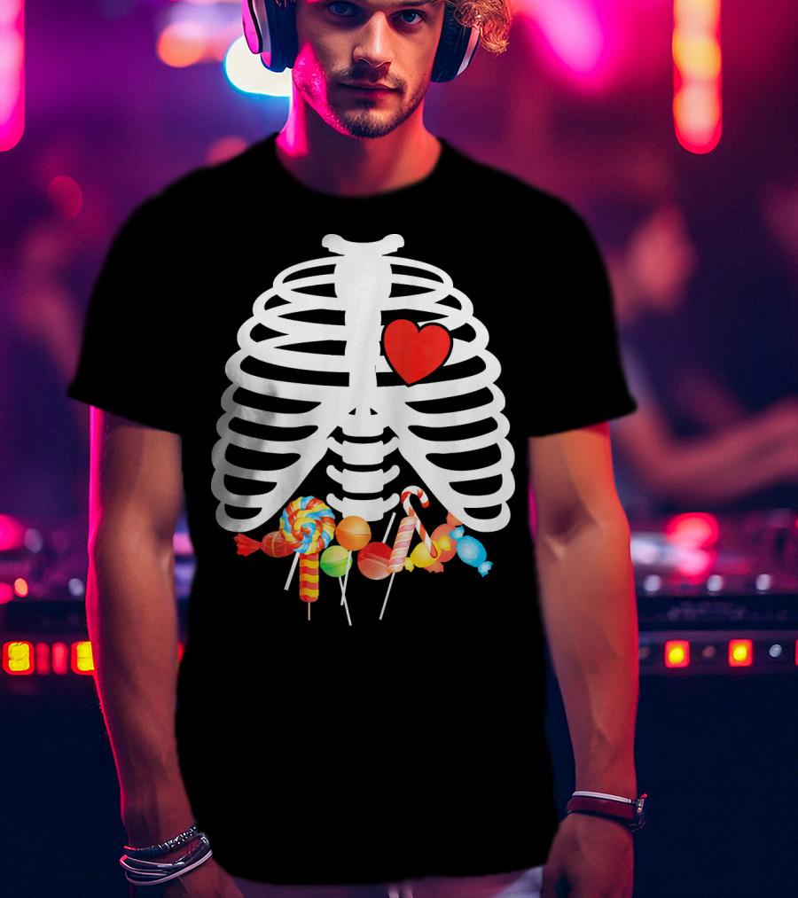 Xray Skeleton Rib Cage Heart Sweet Candy Lollipops T-Shirt