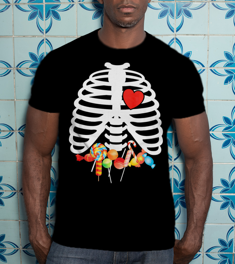 Xray Skeleton Rib Cage Heart Sweet Candy Lollipops T-Shirt