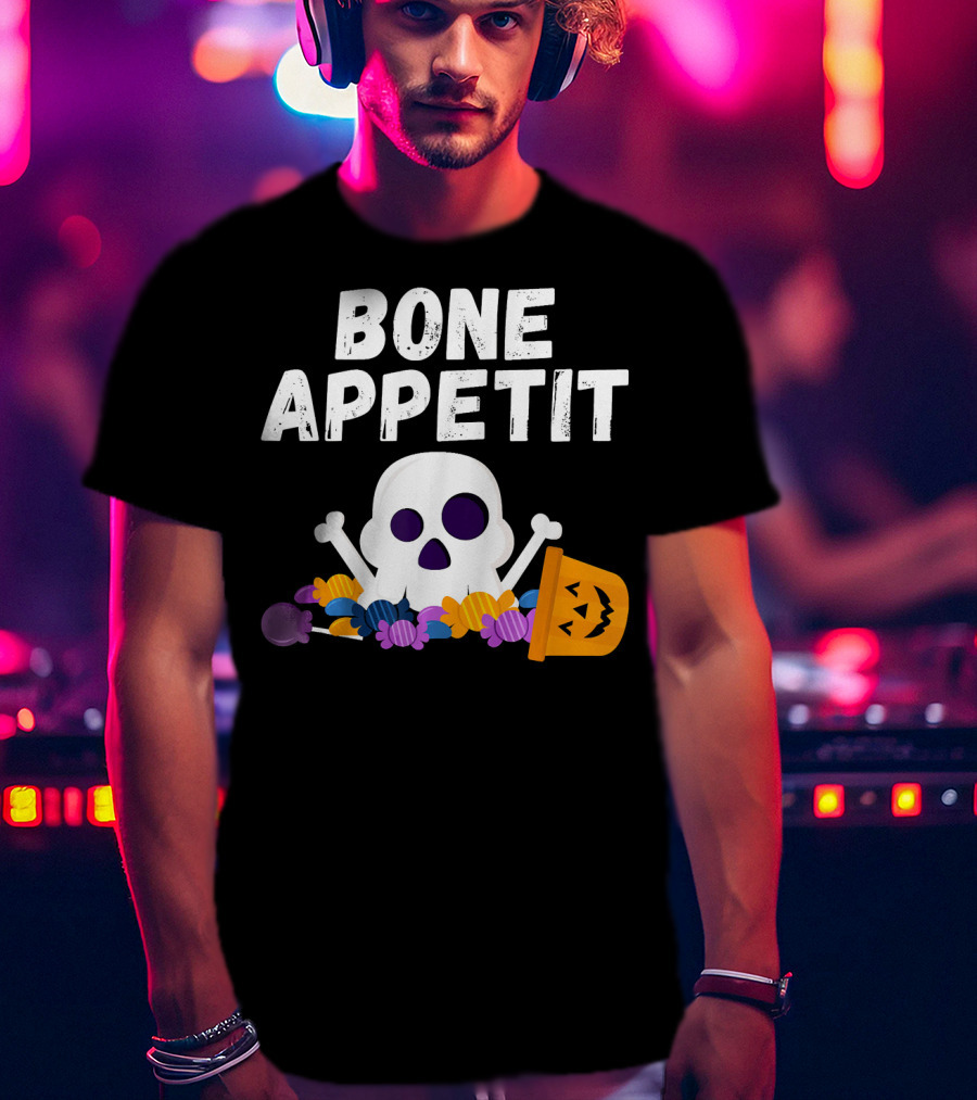 Bone Appetit Funny Skull Halloween Candy Pumpkin Chef Pun T-Shirt