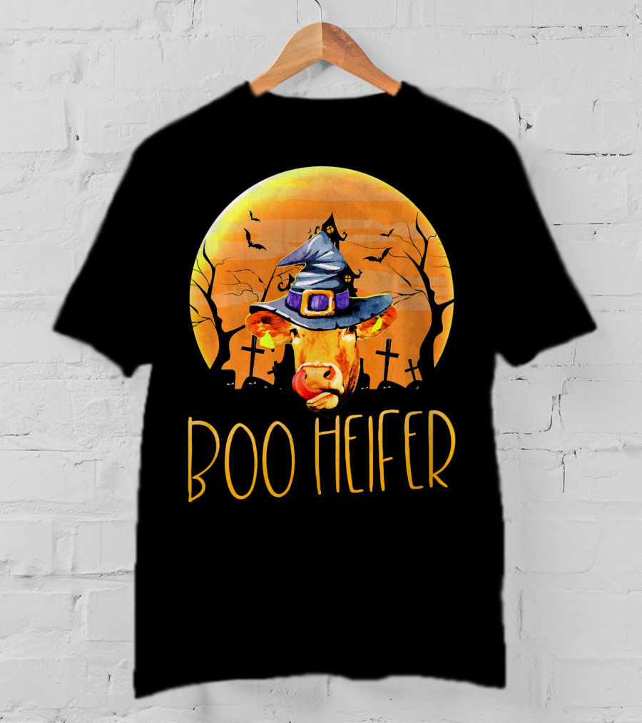 Boo Heifer Halloween Cow In Witch Hat With Graveyard And Bats T-Shirt