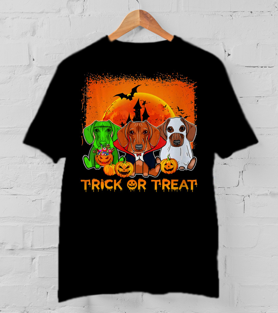 Halloween Dachshund Trio Trick Or Treat With Pumpkins And Moon Background T-Shirt