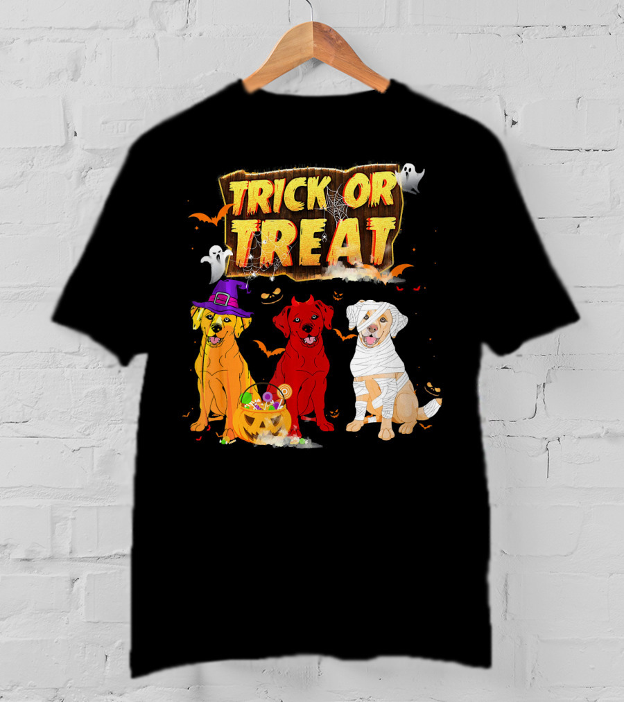 Trick Or Treat Three Labrador Retrievers Halloween Pumpkin Candy Ghosts T-Shirt