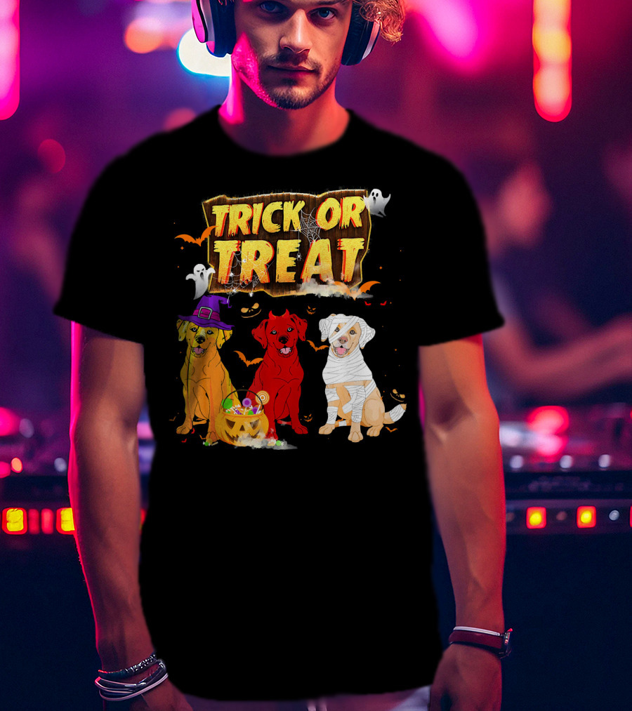 Trick Or Treat Three Labrador Retrievers Halloween Pumpkin Candy Ghosts T-Shirt
