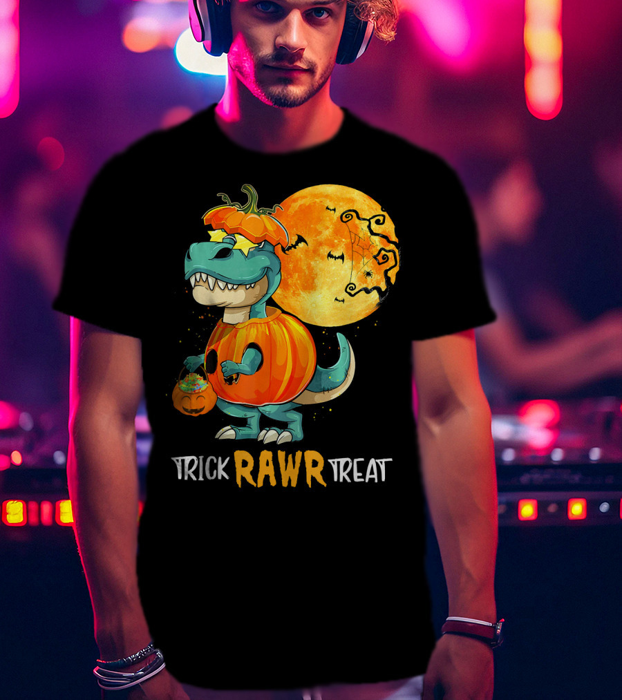 Trick RAWR Treat Rex Dinosaur Halloween Pumpkin Moon T-Shirt