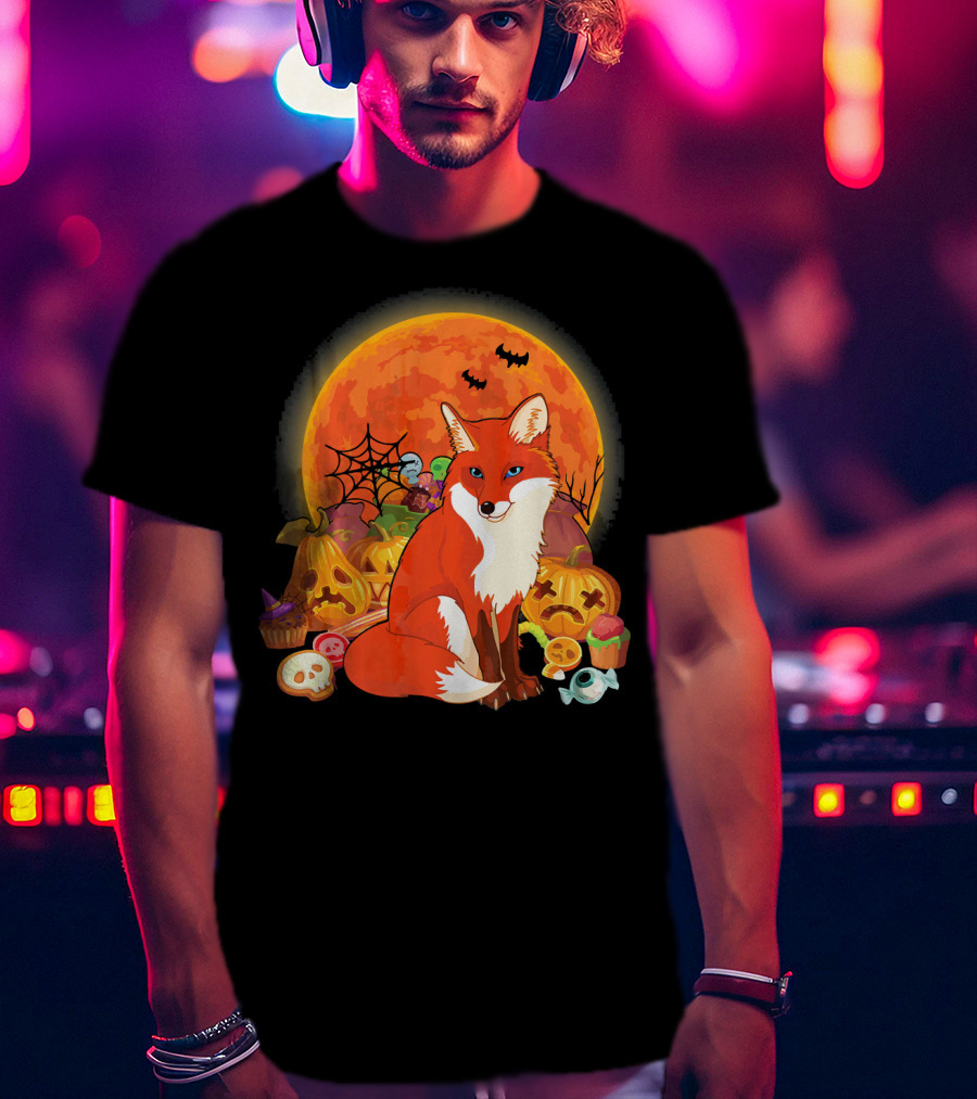 Funny Fox Halloween Full Moon Pumpkin Candy Scene T-Shirt