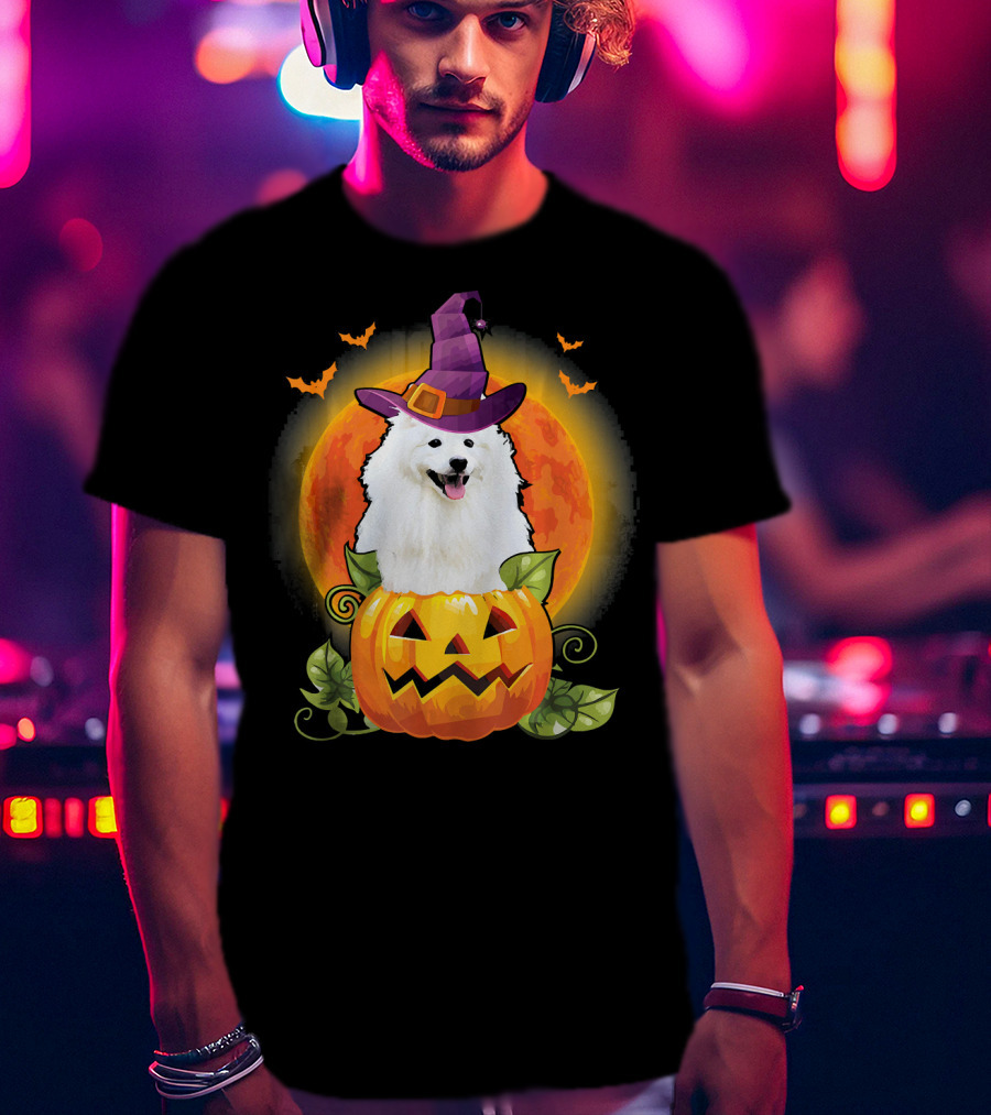 Samoyed Dog Witch Hat Pumpkin Halloween Moon T-Shirt