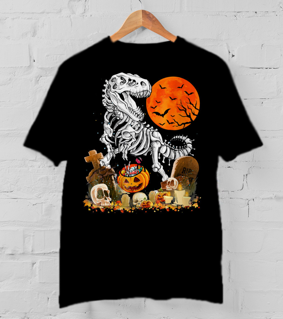 Halloween Dinosaur Rex Skeleton With Pumpkin And Full Moon T-Shirt