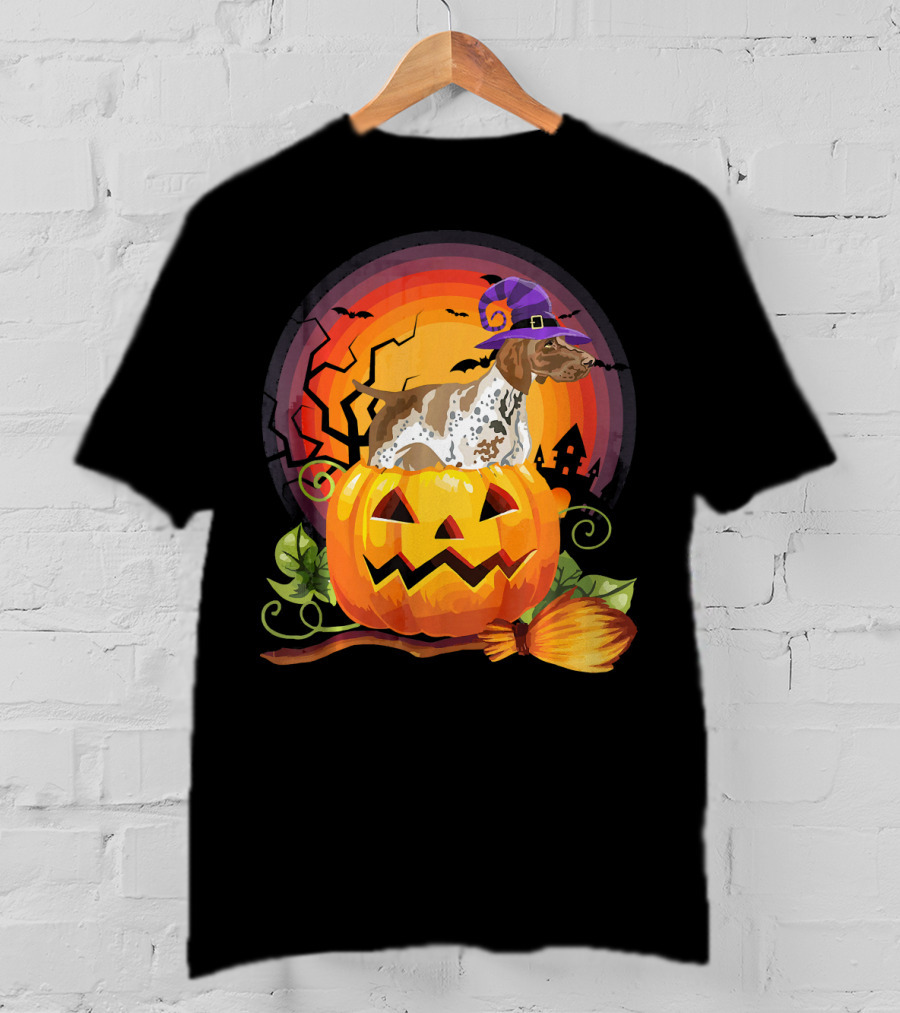 German Shorthaired Pointer Halloween Pumpkin Witch Hat Broomstick T-Shirt
