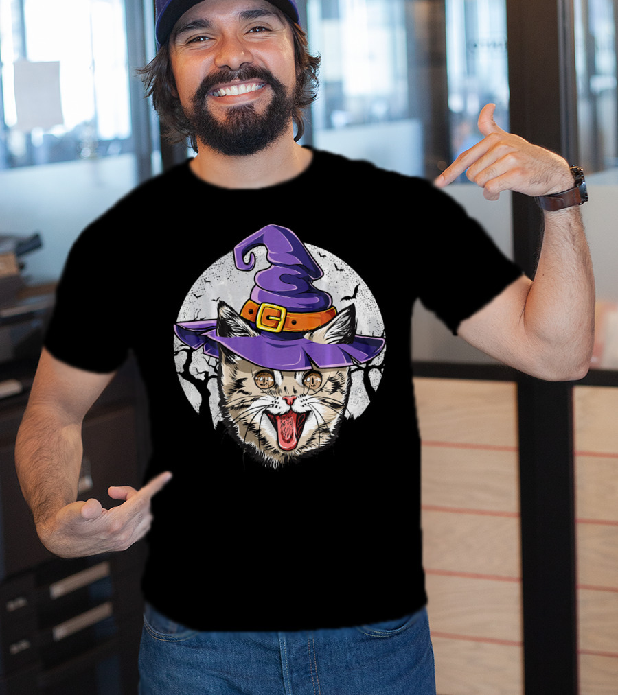 Funny Halloween Witch Cat With Purple Hat And Moon Background T-Shirt
