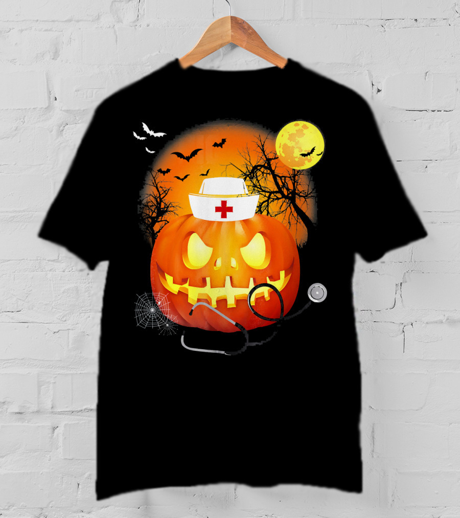 Nurse Halloween Pumpkin With Stethoscope And Bats T-Shirt