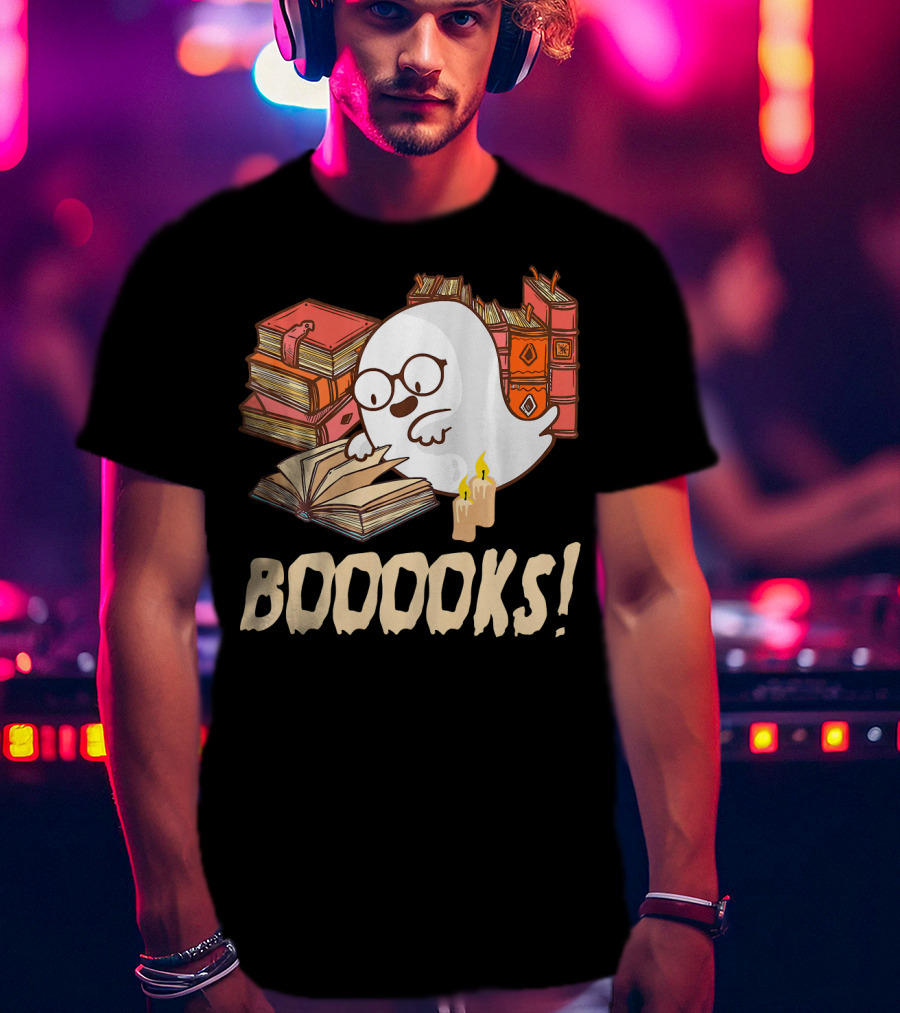 BOOOOKS Cute Reading Boo Ghost With Stacks Of Books And Candles T-Shirt